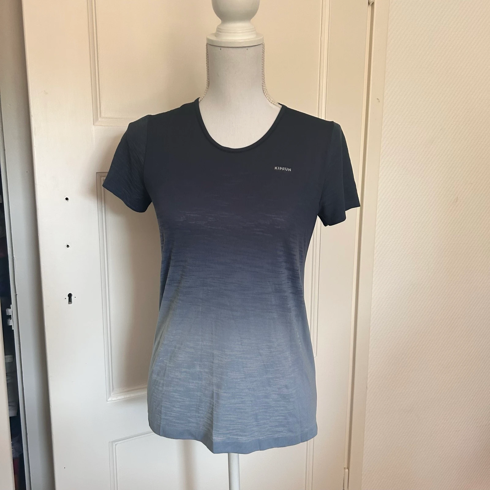 Decathlon Kiprun Hardloop T-Shirt Blauw Ombre / Degrade – Maat M